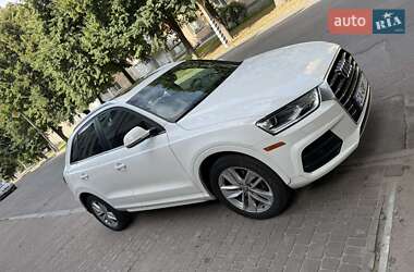 Внедорожник / Кроссовер Audi Q3 2017 в 