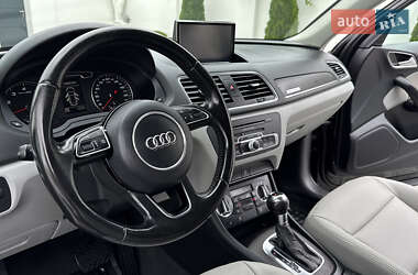 Внедорожник / Кроссовер Audi Q3 2012 в 