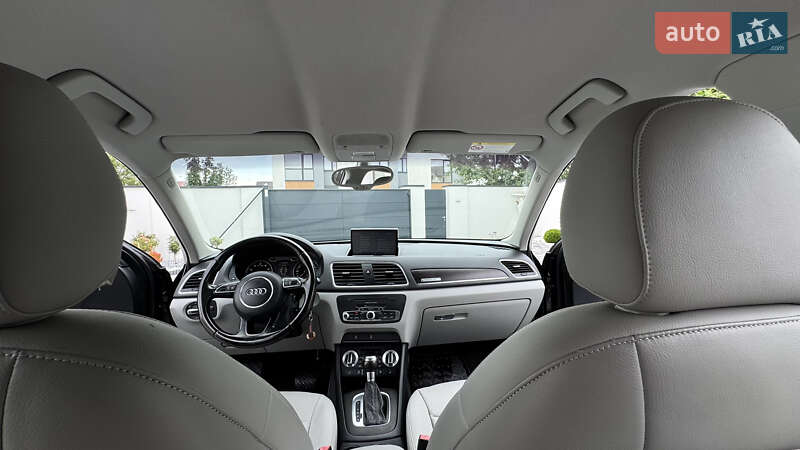 Внедорожник / Кроссовер Audi Q3 2012 в Ивано-Франковске