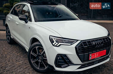 Внедорожник / Кроссовер Audi Q3 2022 в Черновцах