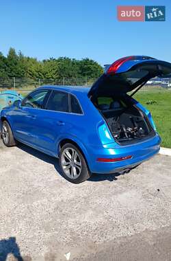 Внедорожник / Кроссовер Audi Q3 2015 в 