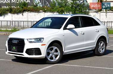 Внедорожник / Кроссовер Audi Q3 2017 в 