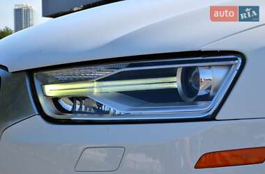 Внедорожник / Кроссовер Audi Q3 2017 в 
