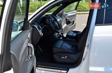Внедорожник / Кроссовер Audi Q3 2017 в 