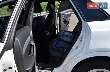 Внедорожник / Кроссовер Audi Q3 2017 в 