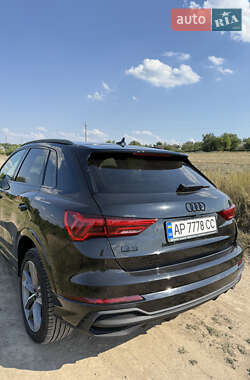 Внедорожник / Кроссовер Audi Q3 2023 в 