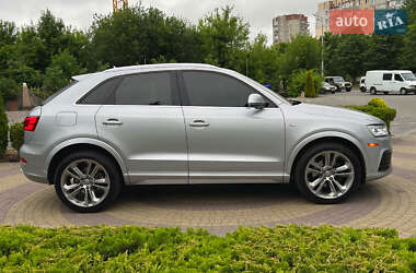 Внедорожник / Кроссовер Audi Q3 2016 в 