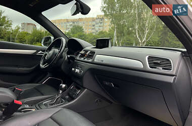 Внедорожник / Кроссовер Audi Q3 2016 в 