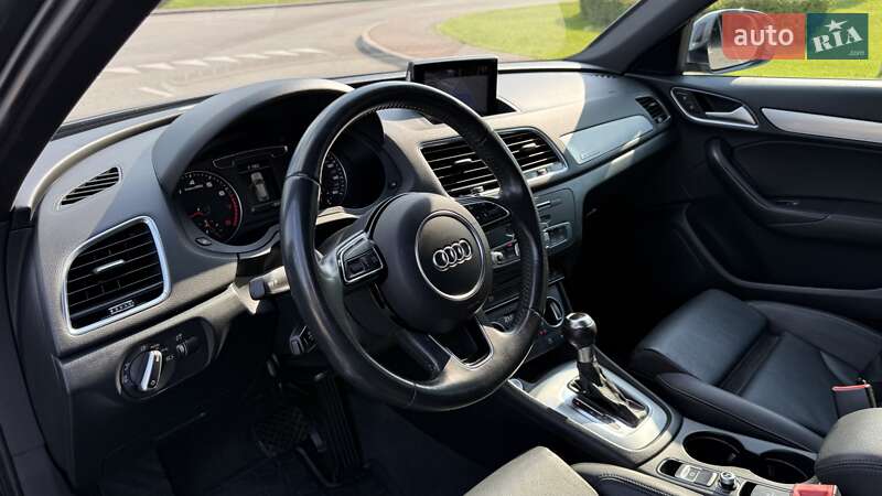 Внедорожник / Кроссовер Audi Q3 2018 в Киеве