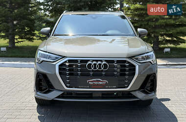 Внедорожник / Кроссовер Audi Q3 2024 в 