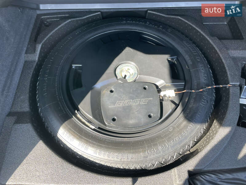 Внедорожник / Кроссовер Audi Q3 2015 в Ивано-Франковске