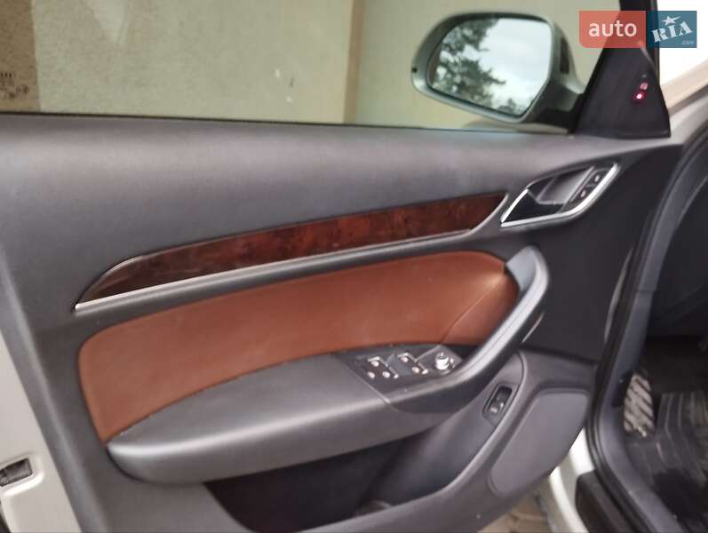 Внедорожник / Кроссовер Audi Q3 2016 в Кривом Роге
