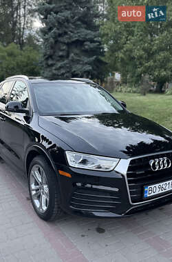 Внедорожник / Кроссовер Audi Q3 2018 в 