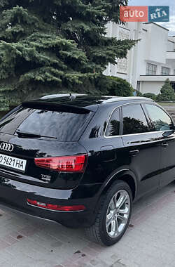 Внедорожник / Кроссовер Audi Q3 2018 в 