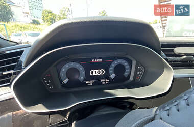 Внедорожник / Кроссовер Audi Q3 2020 в 