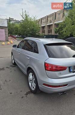 Внедорожник / Кроссовер Audi Q3 2017 в 