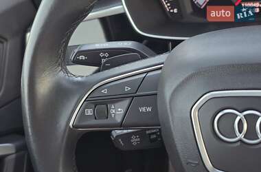 Внедорожник / Кроссовер Audi Q3 2020 в 