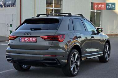 Внедорожник / Кроссовер Audi Q3 2020 в 