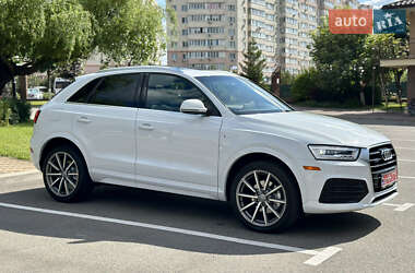 Внедорожник / Кроссовер Audi Q3 2018 в 