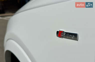 Внедорожник / Кроссовер Audi Q3 2018 в 
