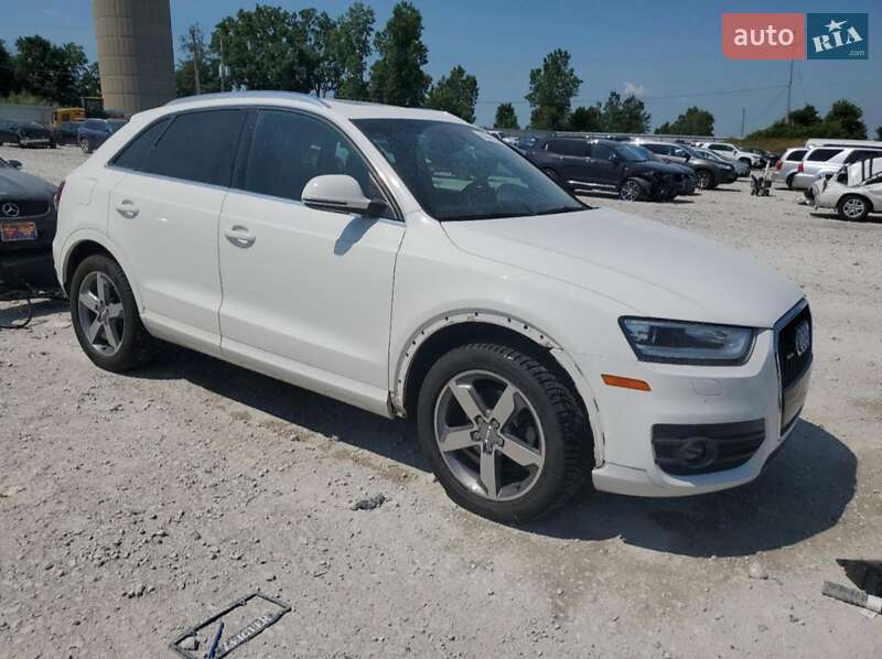 Audi Q3 2015