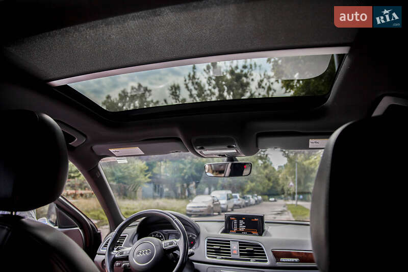 Внедорожник / Кроссовер Audi Q3 2017 в Львове