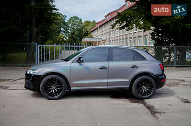 Внедорожник / Кроссовер Audi Q3 2017 в 