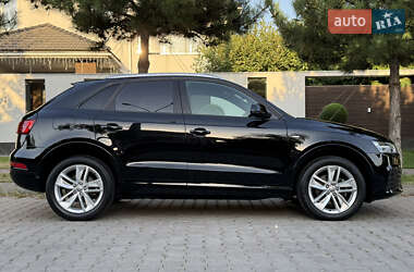 Внедорожник / Кроссовер Audi Q3 2018 в 