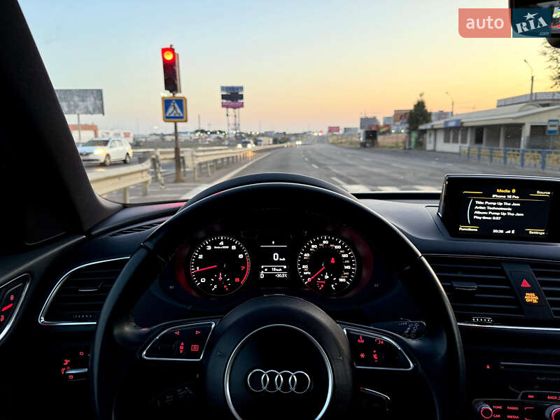 Внедорожник / Кроссовер Audi Q3 2018 в Одессе