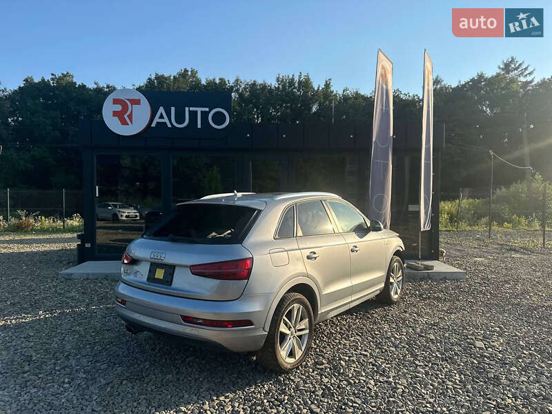 Внедорожник / Кроссовер Audi Q3 2017 в Львове