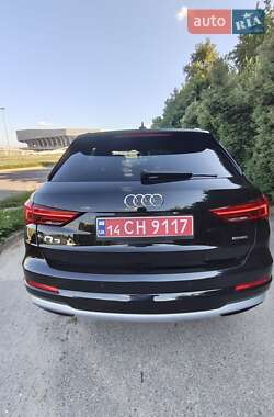 Внедорожник / Кроссовер Audi Q3 2019 в 