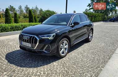 Позашляховик / Кросовер Audi Q3 2021 в Дніпрі