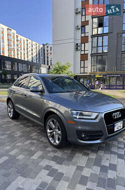 Внедорожник / Кроссовер Audi Q3 2014 в Ивано-Франковске