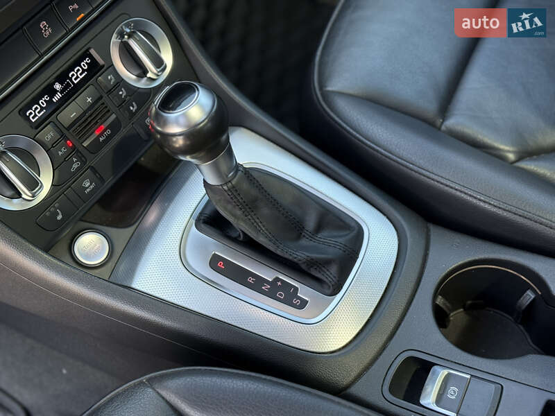 Внедорожник / Кроссовер Audi Q3 2014 в Днепре