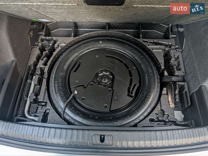 Внедорожник / Кроссовер Audi Q3 2023 в Борисполе