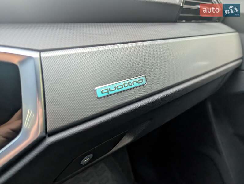 Внедорожник / Кроссовер Audi Q3 2023 в Борисполе