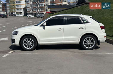 Внедорожник / Кроссовер Audi Q3 2013 в 