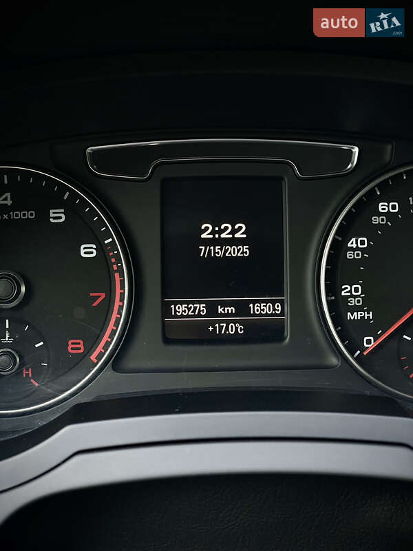 Позашляховик / Кросовер Audi Q3 2015 в Львові