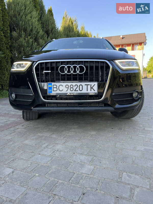 Внедорожник / Кроссовер Audi Q3 2014 в Самборе
