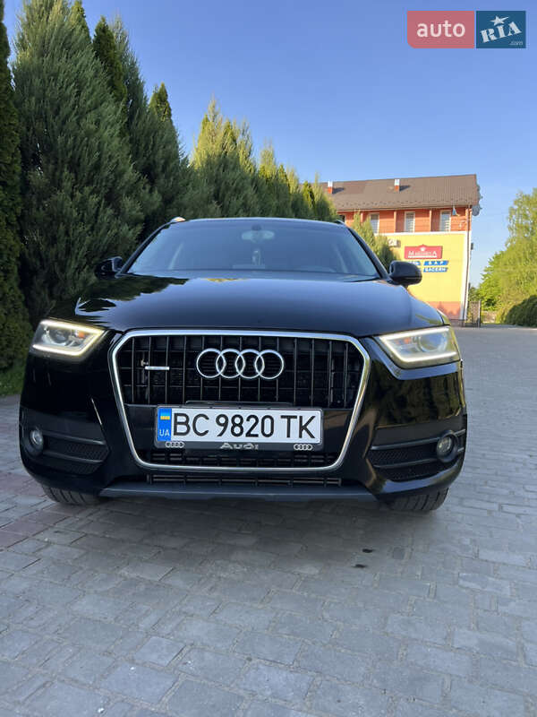 Внедорожник / Кроссовер Audi Q3 2014 в Самборе