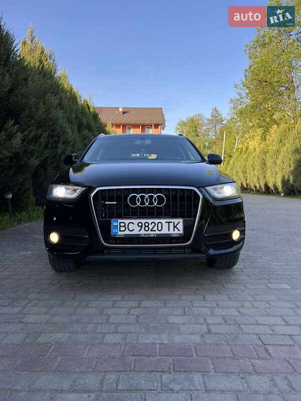 Внедорожник / Кроссовер Audi Q3 2014 в Самборе