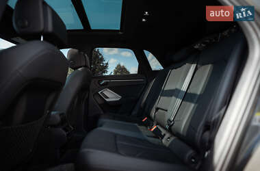 Внедорожник / Кроссовер Audi Q3 2020 в 