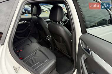 Внедорожник / Кроссовер Audi Q3 2015 в 