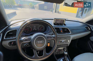 Внедорожник / Кроссовер Audi Q3 2018 в 