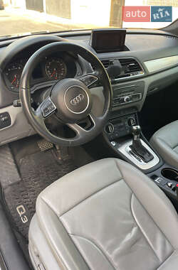 Внедорожник / Кроссовер Audi Q3 2018 в 