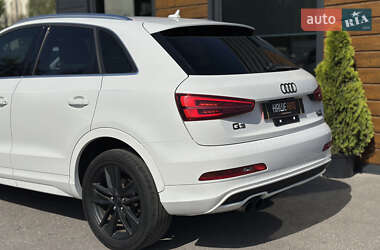 Внедорожник / Кроссовер Audi Q3 2016 в 