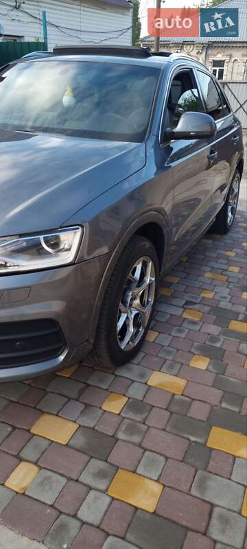 Внедорожник / Кроссовер Audi Q3 2016 в Запорожье