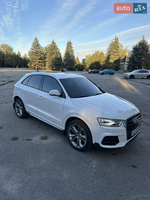 Позашляховик / Кросовер Audi Q3 2016 в Харкові