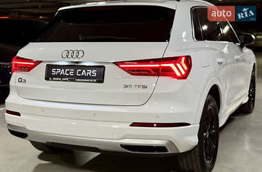 Внедорожник / Кроссовер Audi Q3 2022 в 