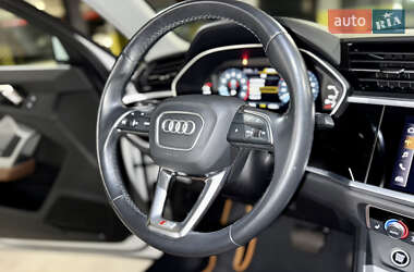 Внедорожник / Кроссовер Audi Q3 2022 в 
